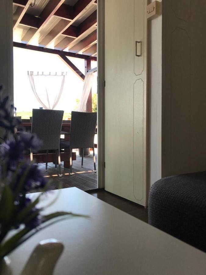 Mobile Home Tomic Tisno Esterno foto